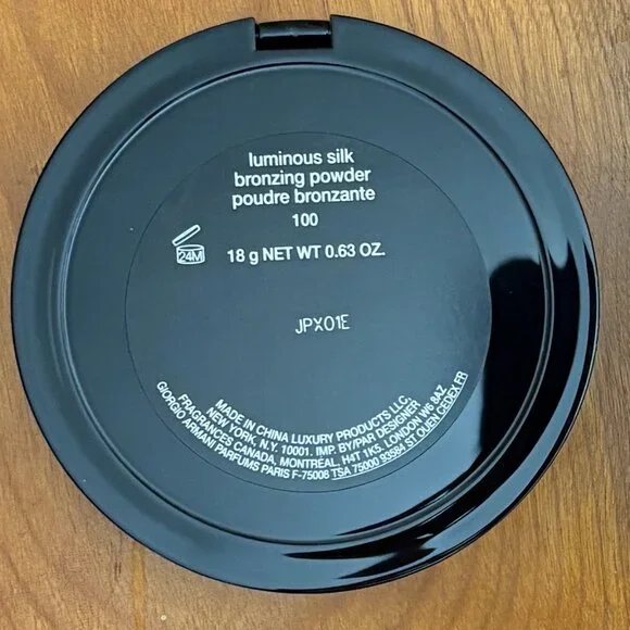 Armani BeautyLuminous Silk Creamy Bronzing Powder